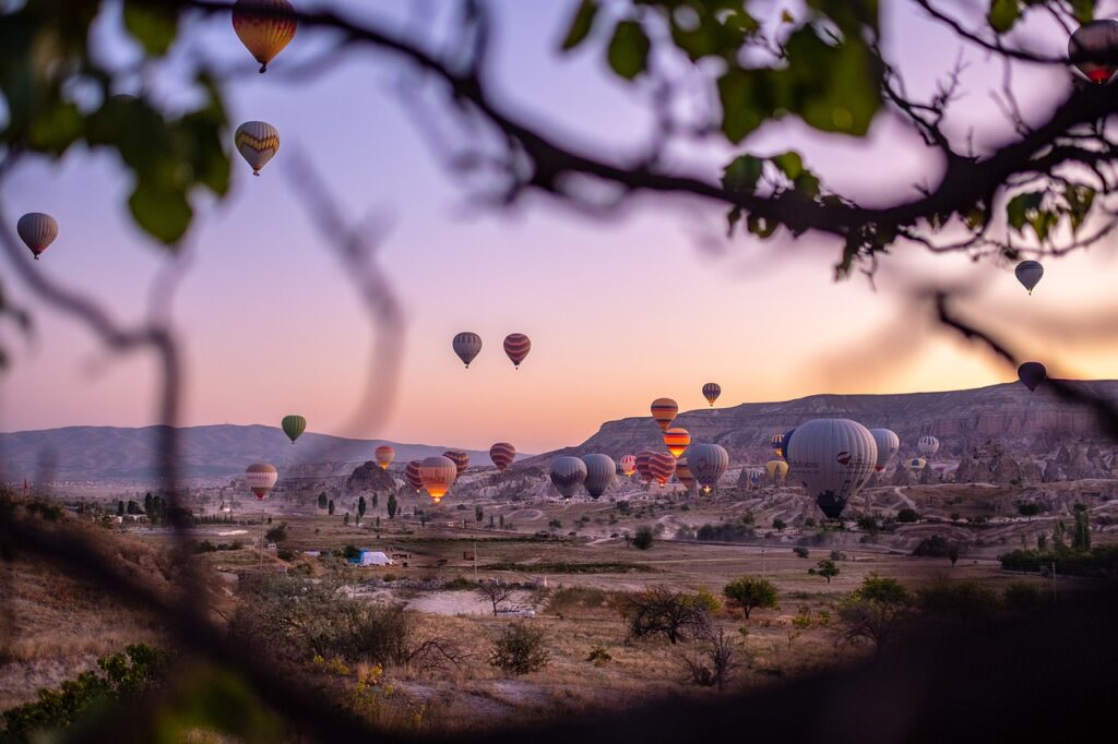 hot air balloons, dawn, sunrise