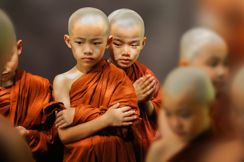 theravada buddhism, novices, theravada samanera